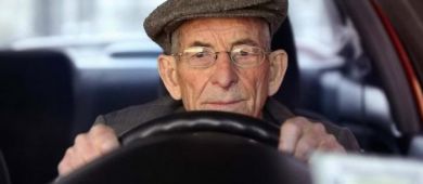 Какие положены льготы пенсионерам по транспортному налогу?